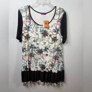 NWT-Mountain Mamas Short Sleeve Tunic Blouse S/M